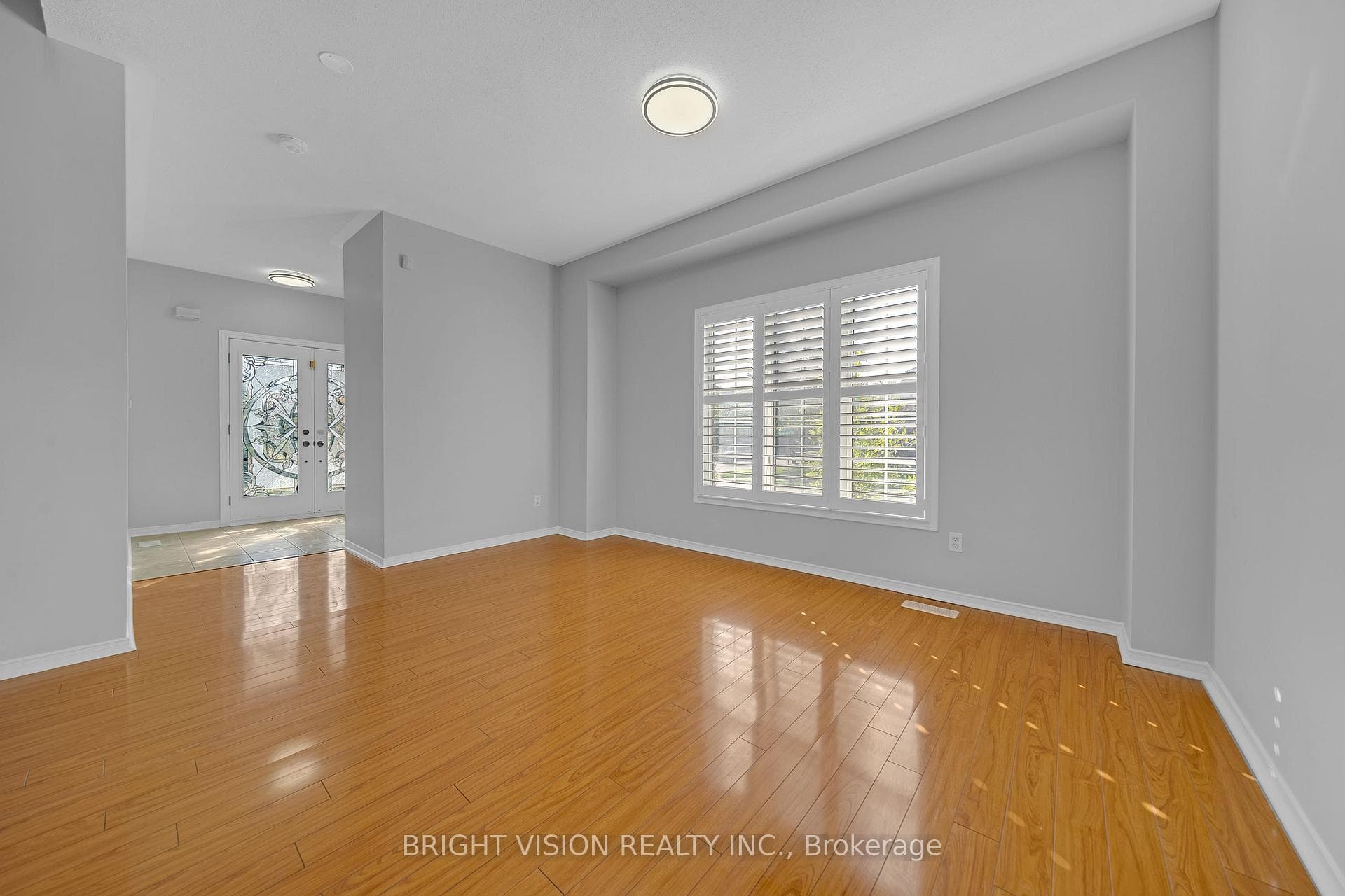 2 Browley Drive Unit ROOM A photo 9