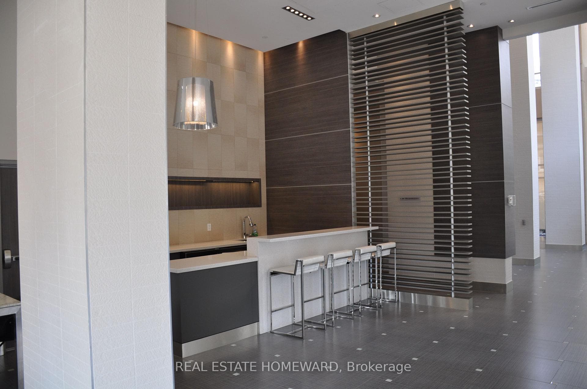 500 Sherbourne Street Unit 2504 photo 23