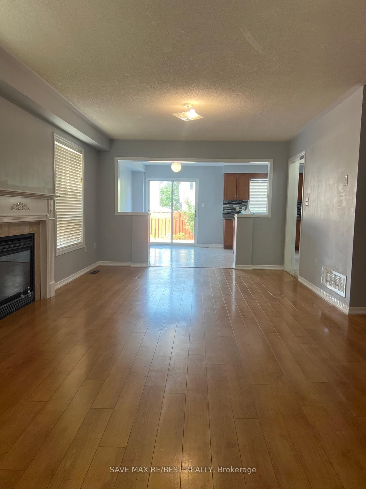 18 Riverplace (Upper) Crescent photo 2