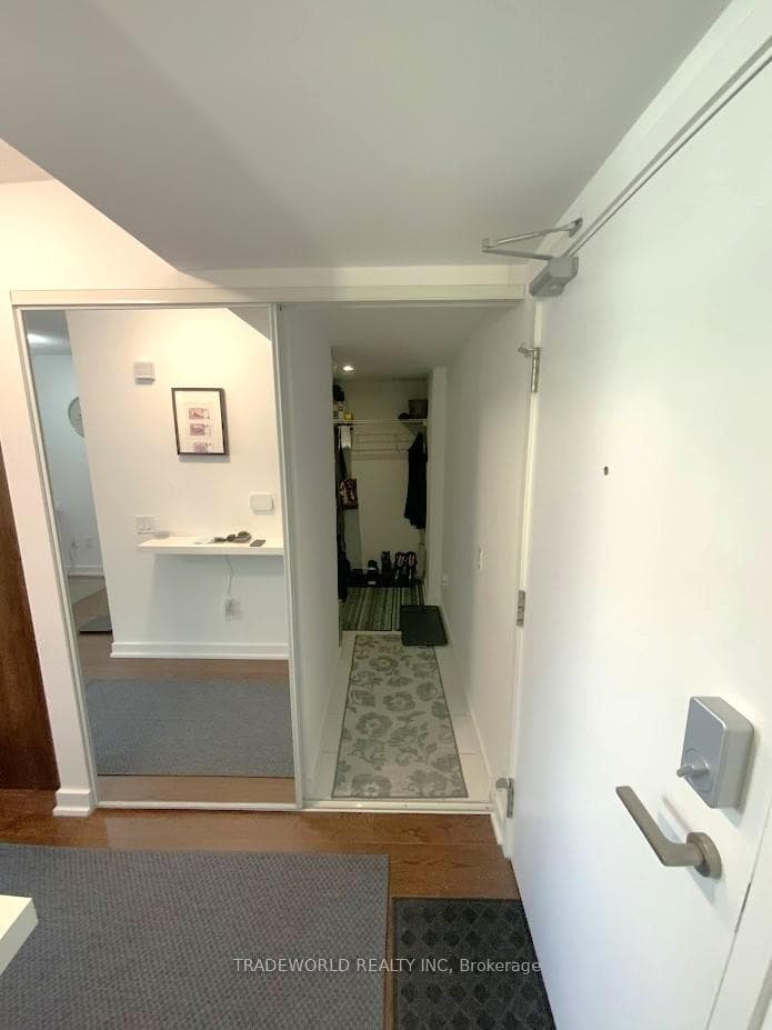 121 Mcmahon Drive Unit 316 photo 16