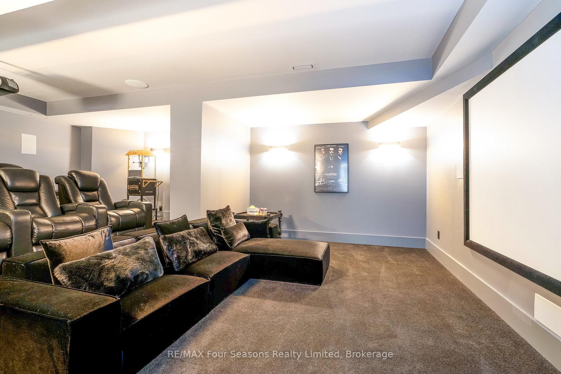 149 Aspen Way photo 39