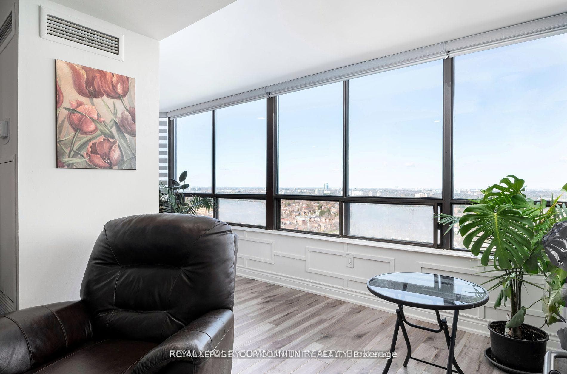 7601 Bathurst Street Unit 1601 photo 10