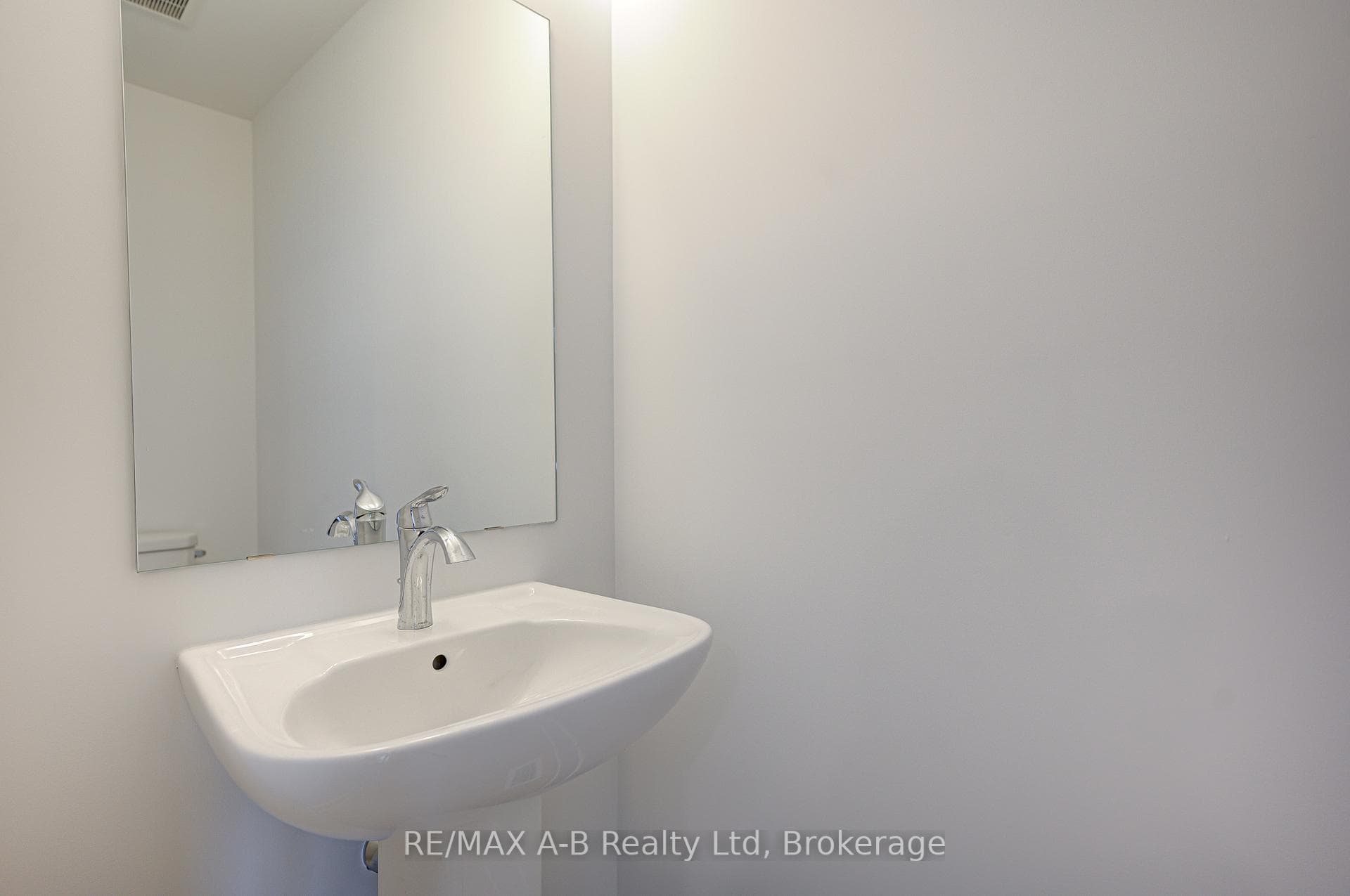 79 Cygnet Drive photo 17