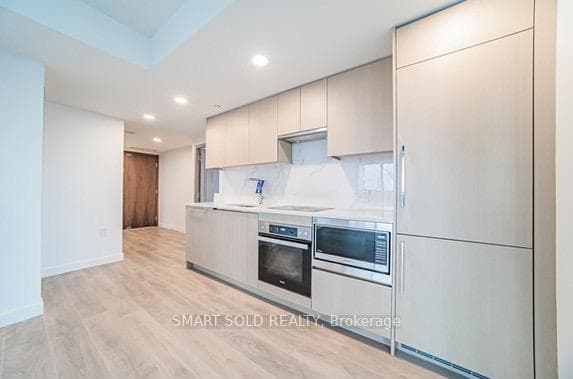 38 Widmer Street Unit 2811 photo 6