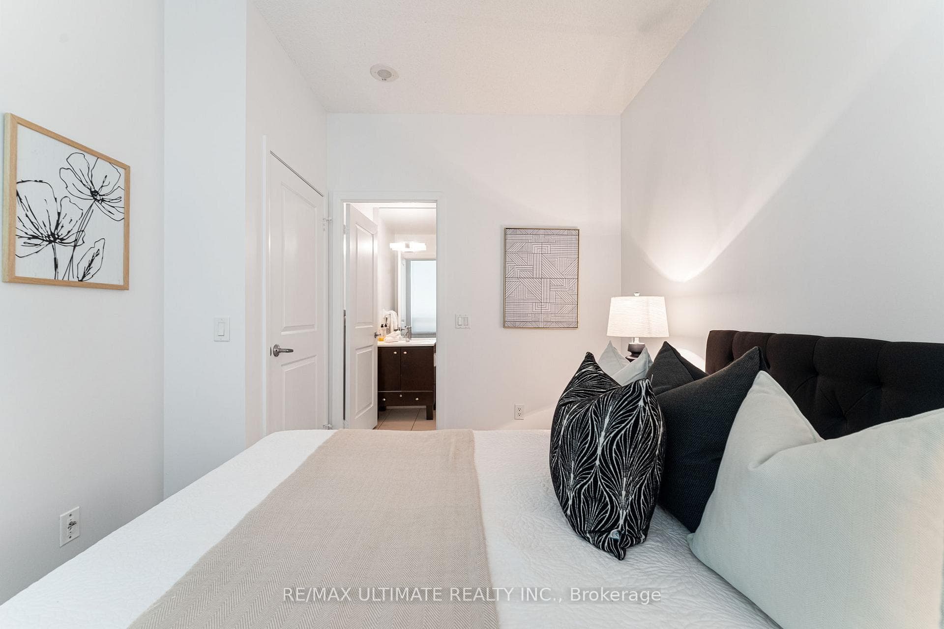 235 Sherway Gardens Road Unit 103 photo 14