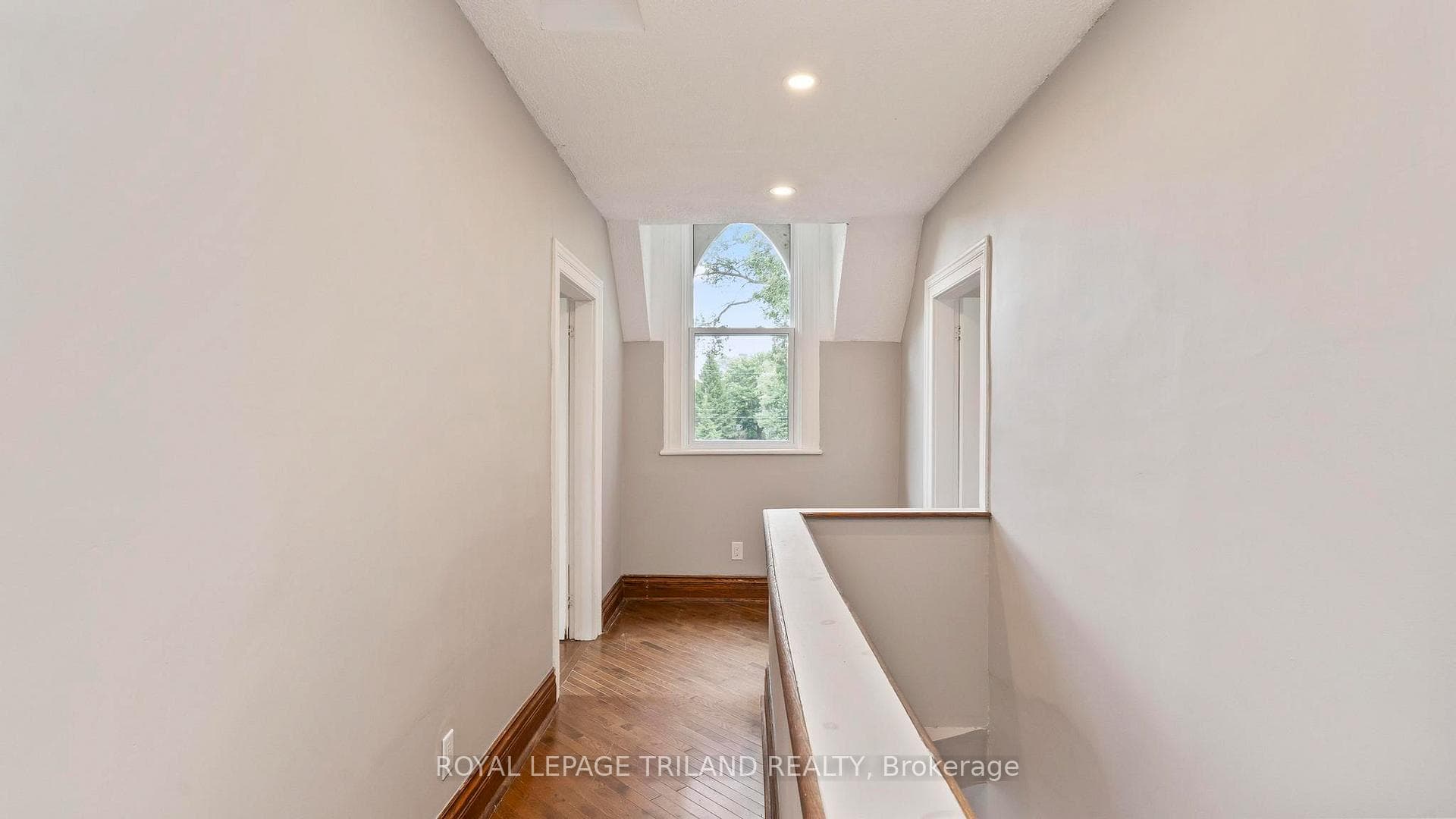 50 FAIRVIEW Avenue photo 13