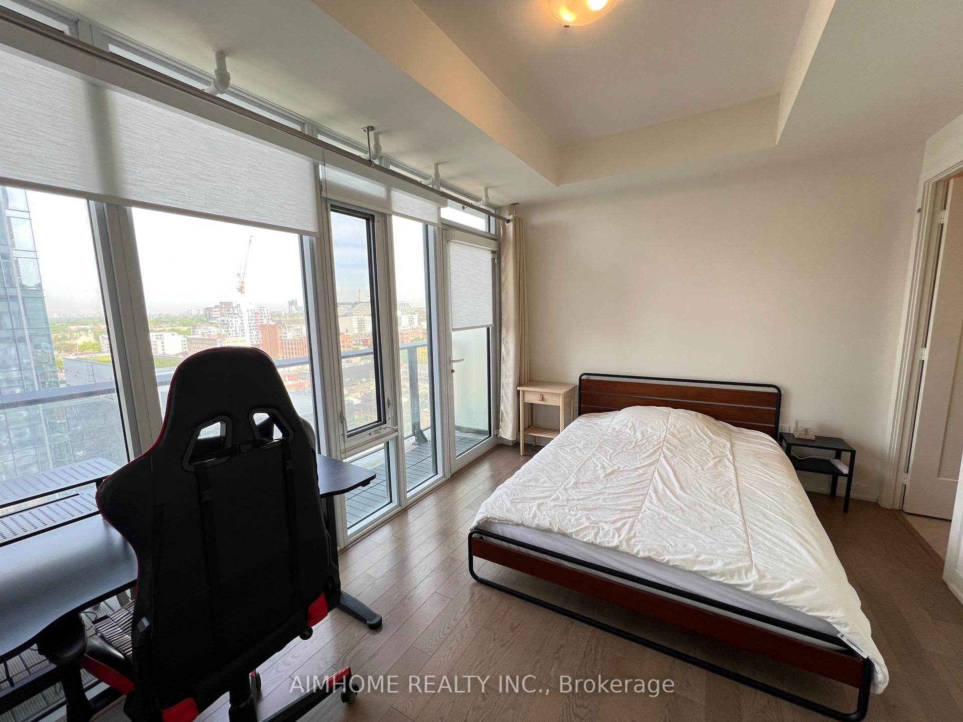 330 Richmond Street Unit 1703 photo 13