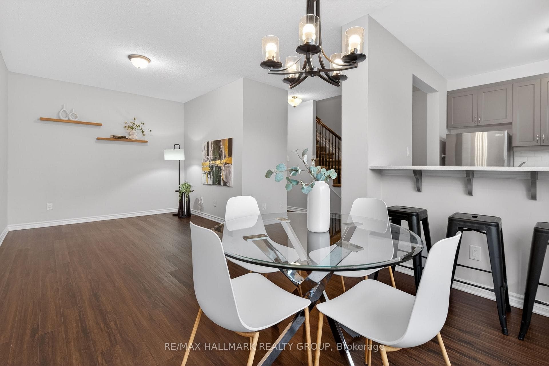 805 Kiniw Private photo 16