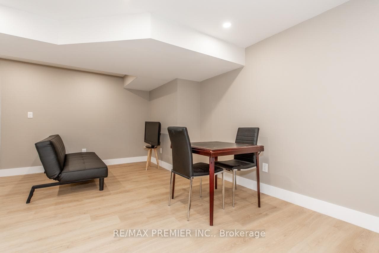 28 Kilburn Place Unit Bsmt photo 6