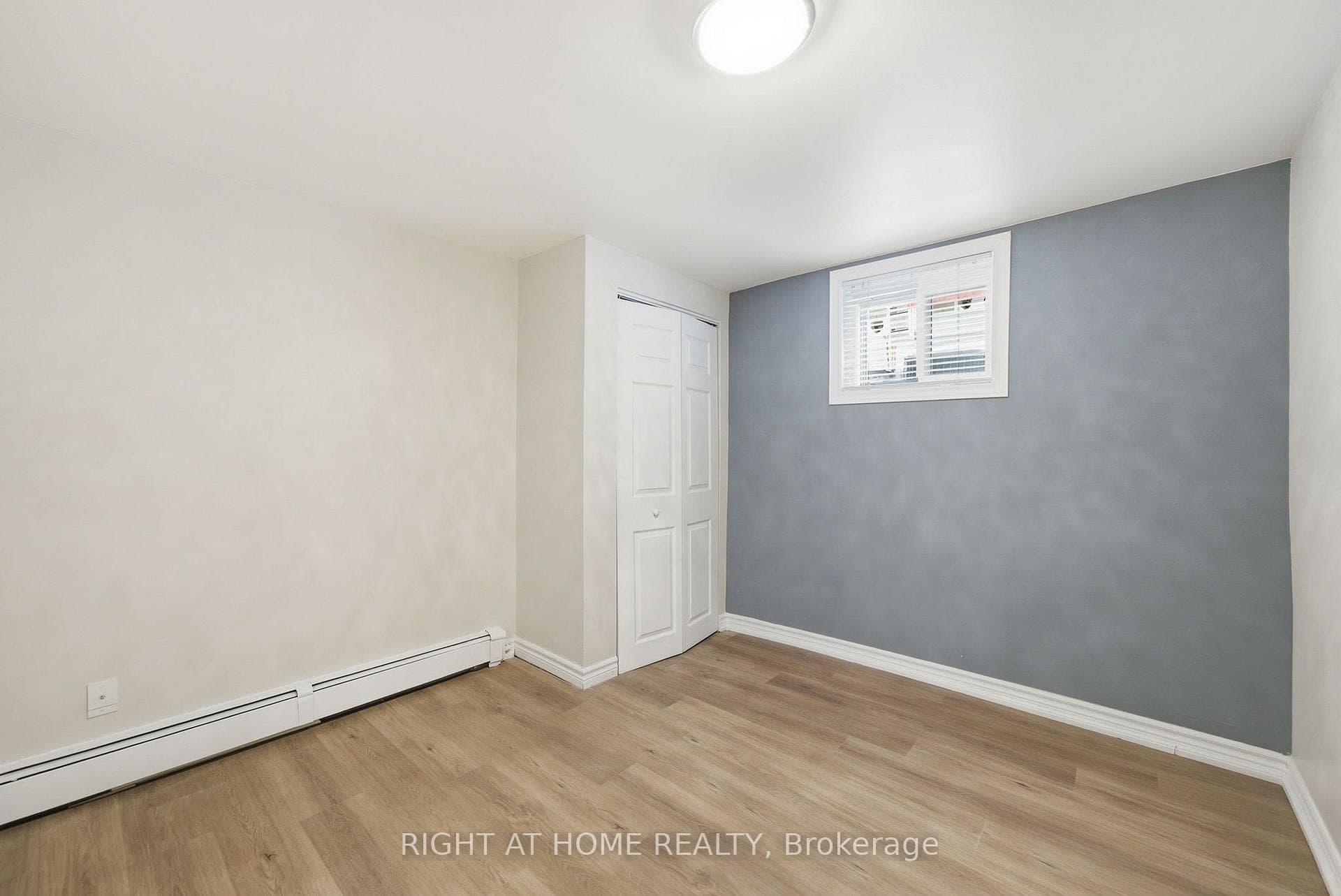 708 Carnegie Avenue photo 8