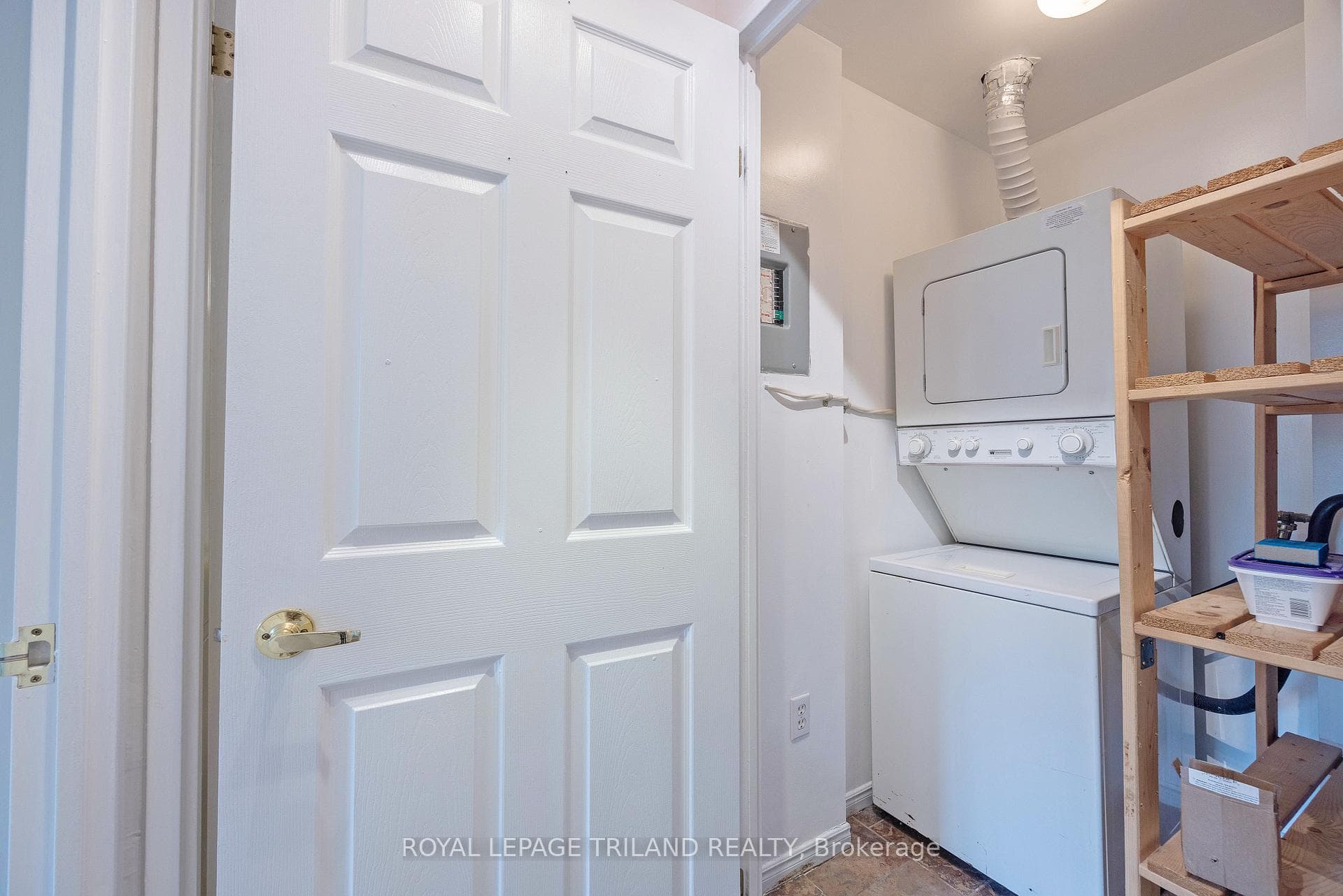 333 COMMISSIONERS Road Unit 105 photo 24