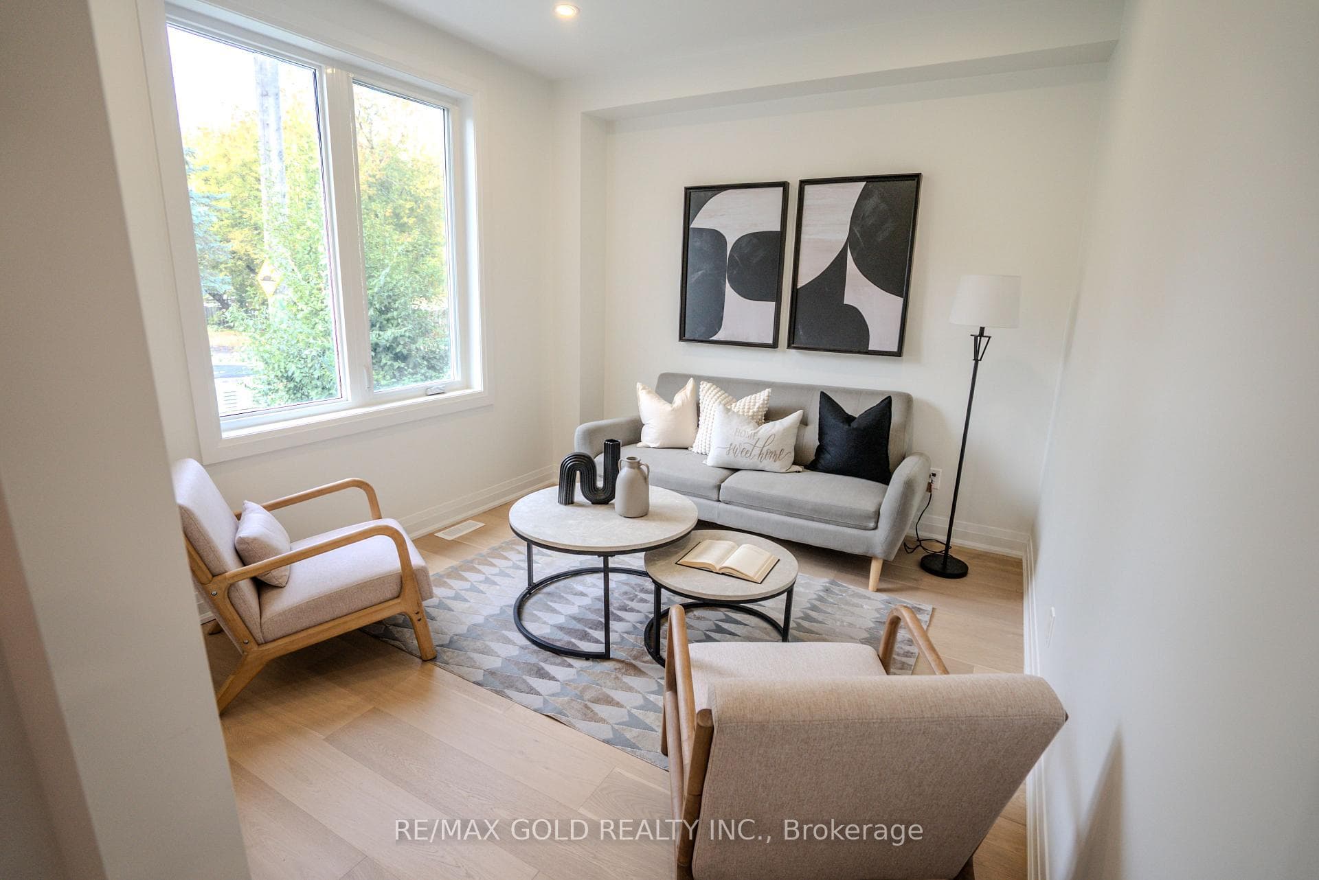 50 Willow Street photo 5