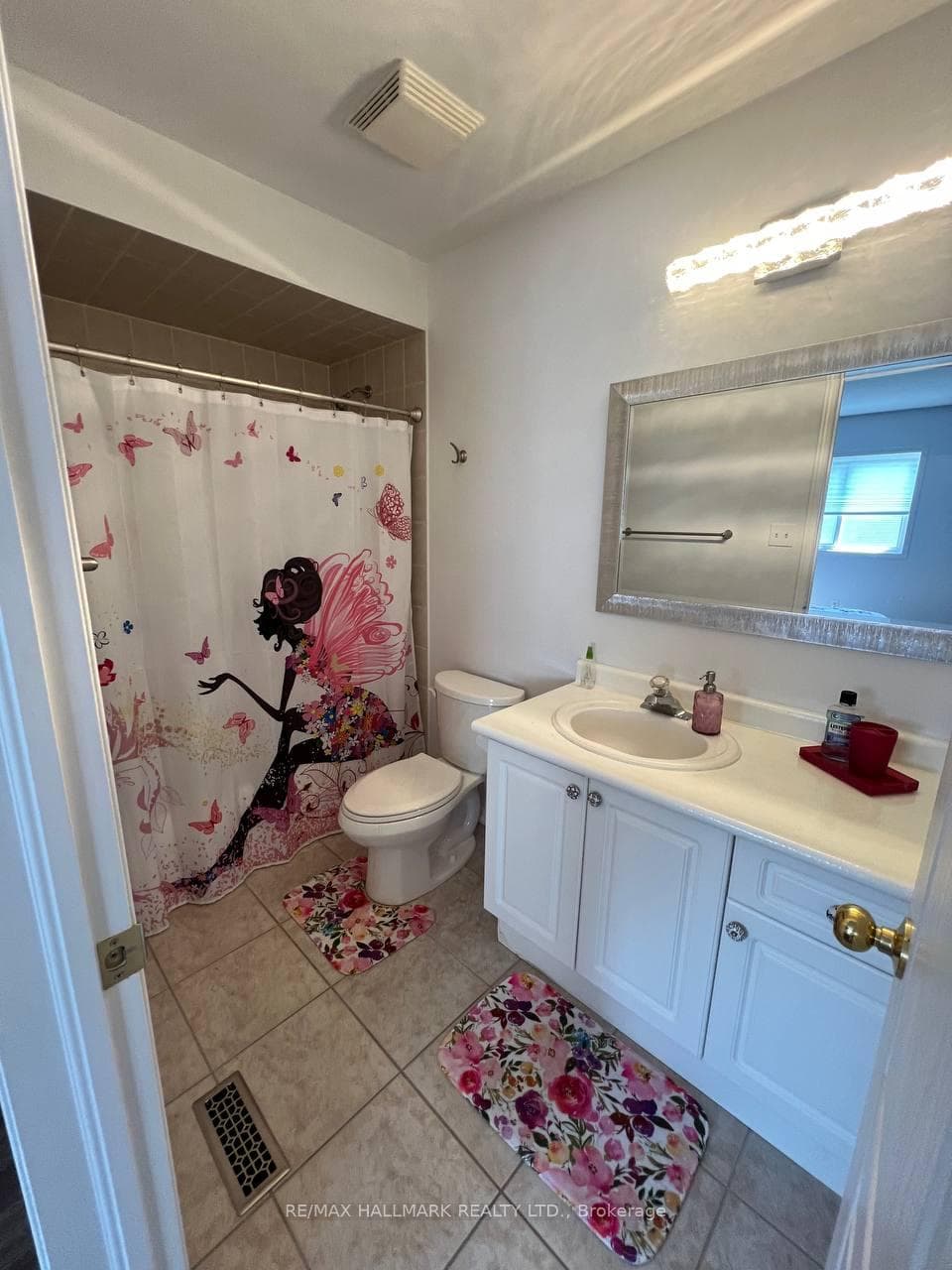 En suite- Master Bedroom