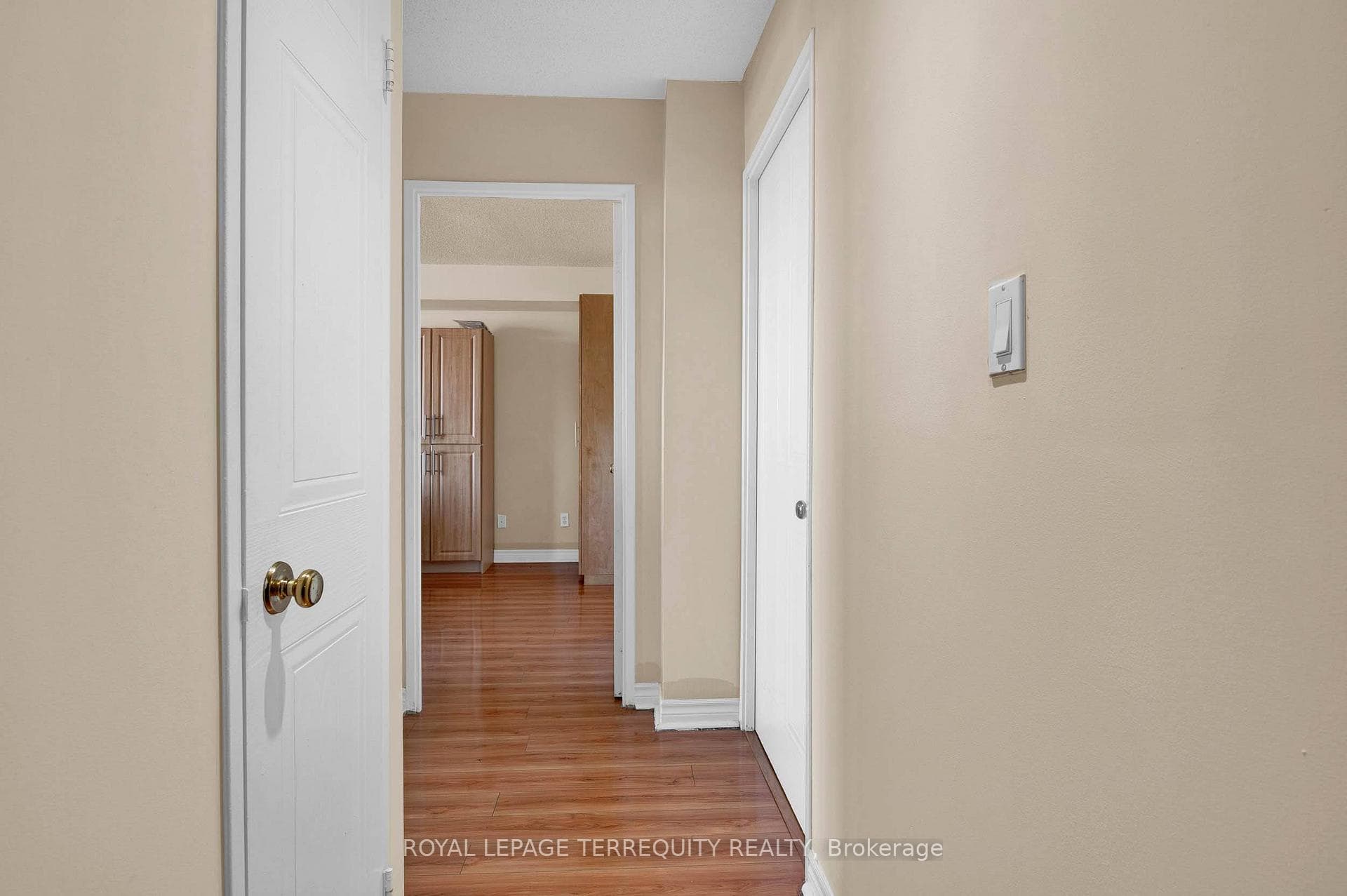 400 Mclevin Avenue Unit 1906 photo 15