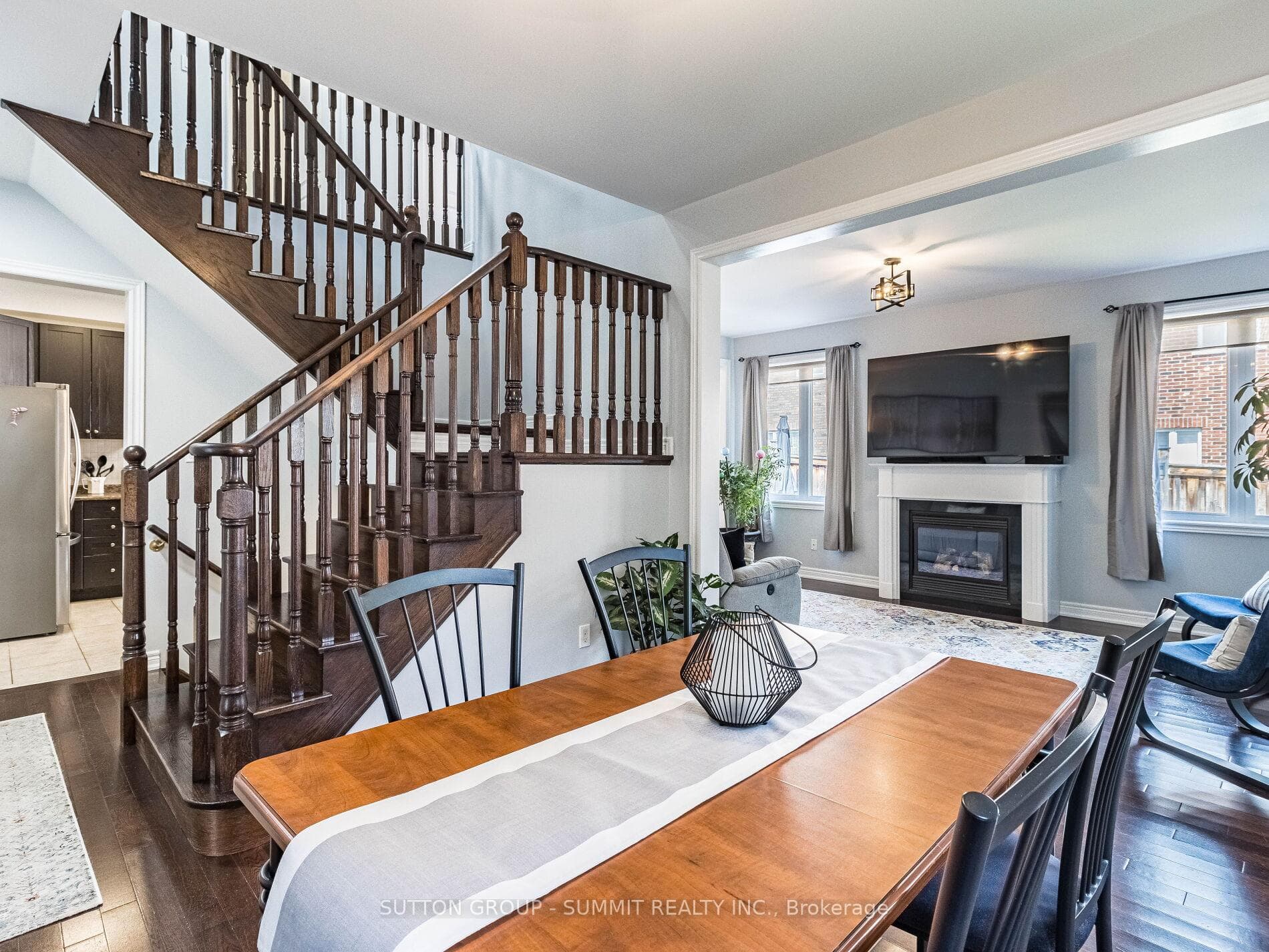 1279 TUPPER Drive photo 8