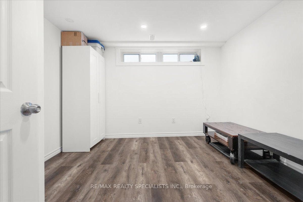 56 Nash Road photo 30