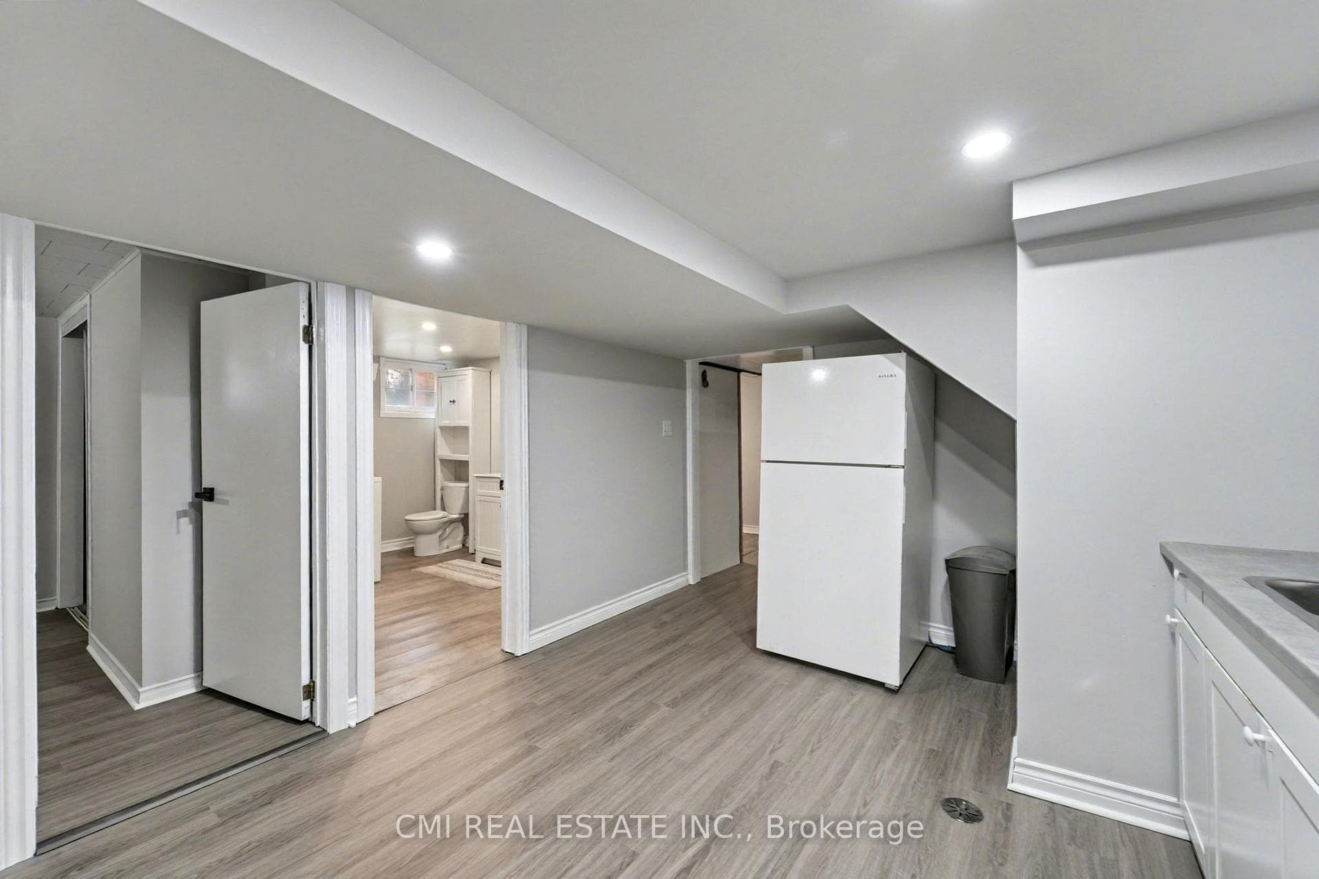 49 Beatrice Street photo 26
