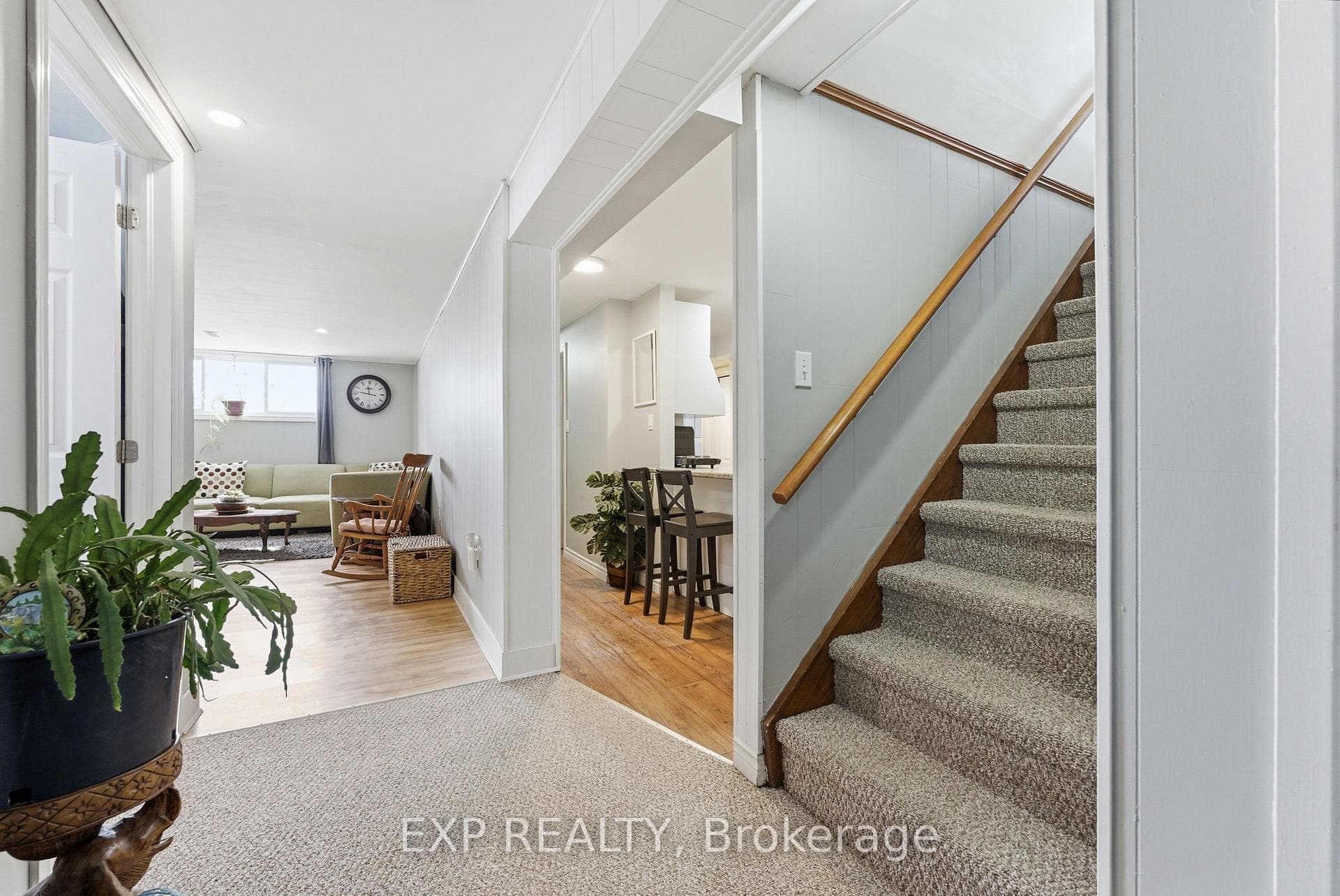 56 Graham Street photo 24