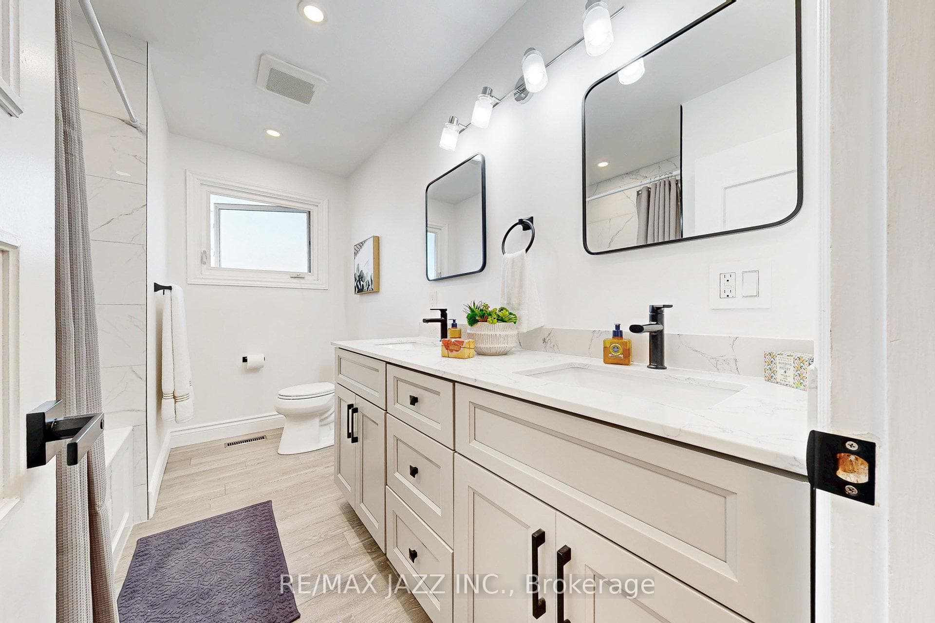 43 Kingsborough Crescent photo 15