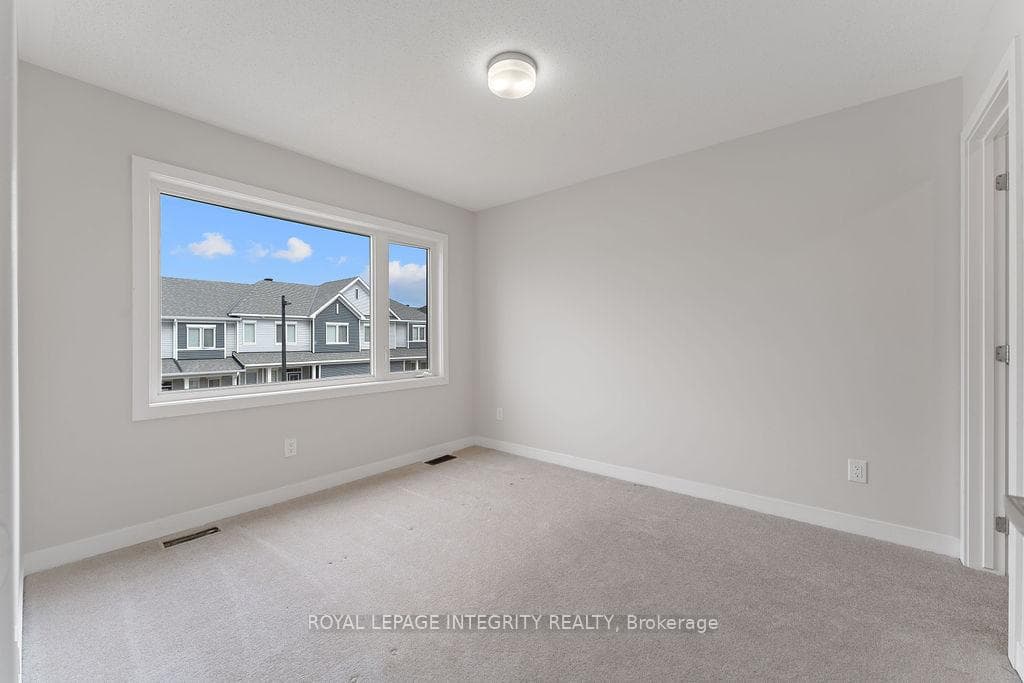 255 Falsetto Street photo 13