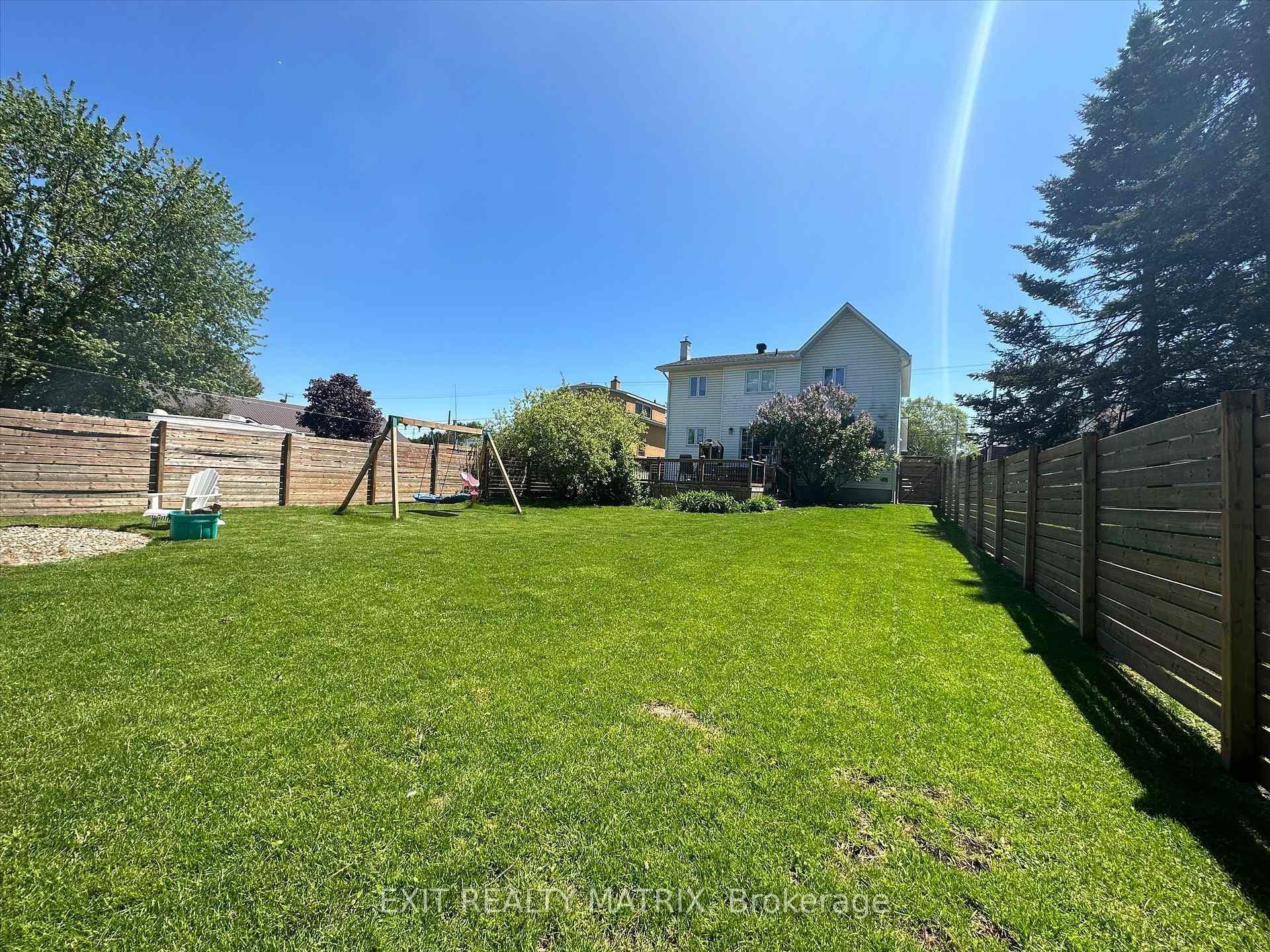 634 St Isidore Street photo 39