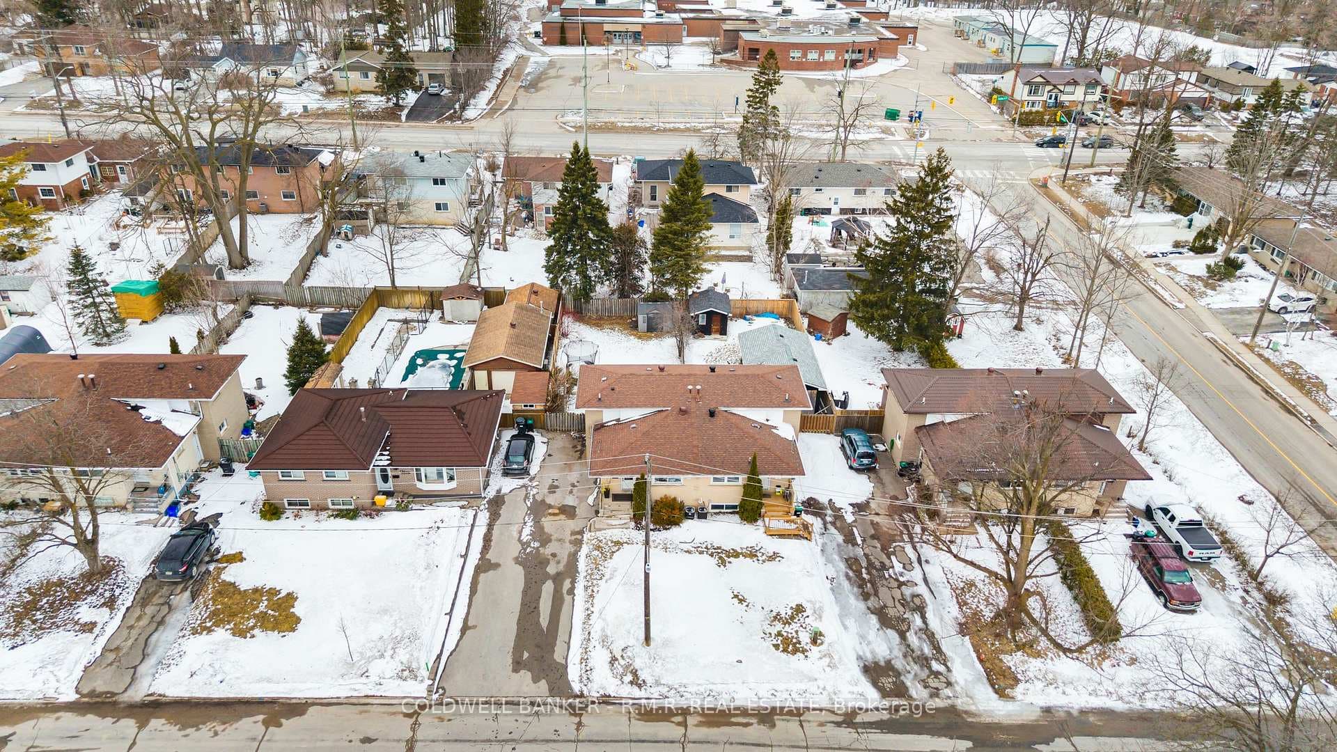 8 Charlbrook Avenue photo 34