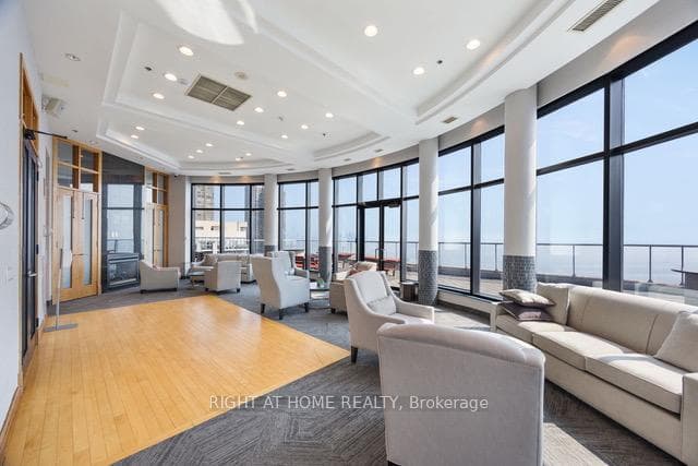 2083 Lake Shore Boulevard Unit 1108 photo 16