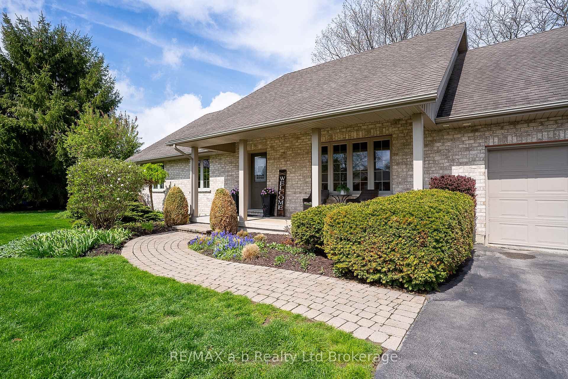 4 Otterview Drive photo 4