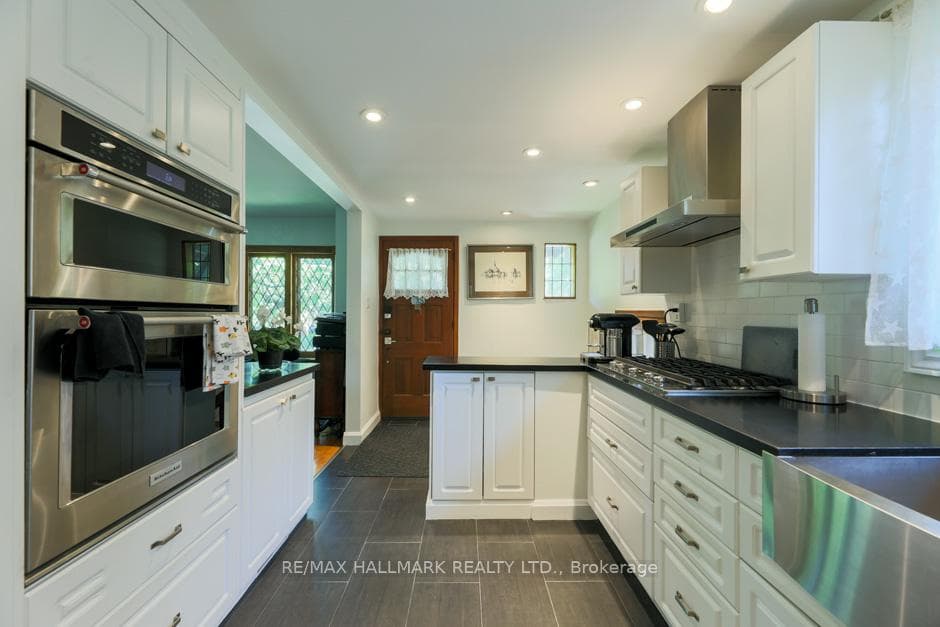 28 White Birch Road photo 9
