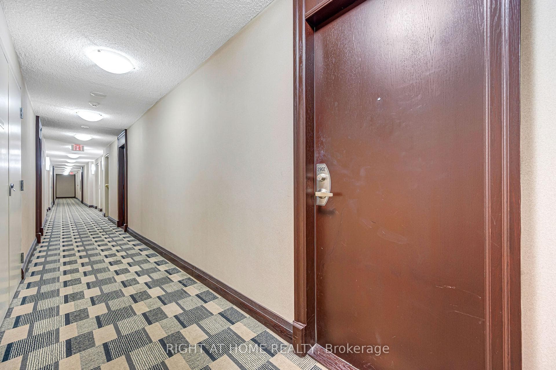 208 Enfield Place Unit #2902 photo 5