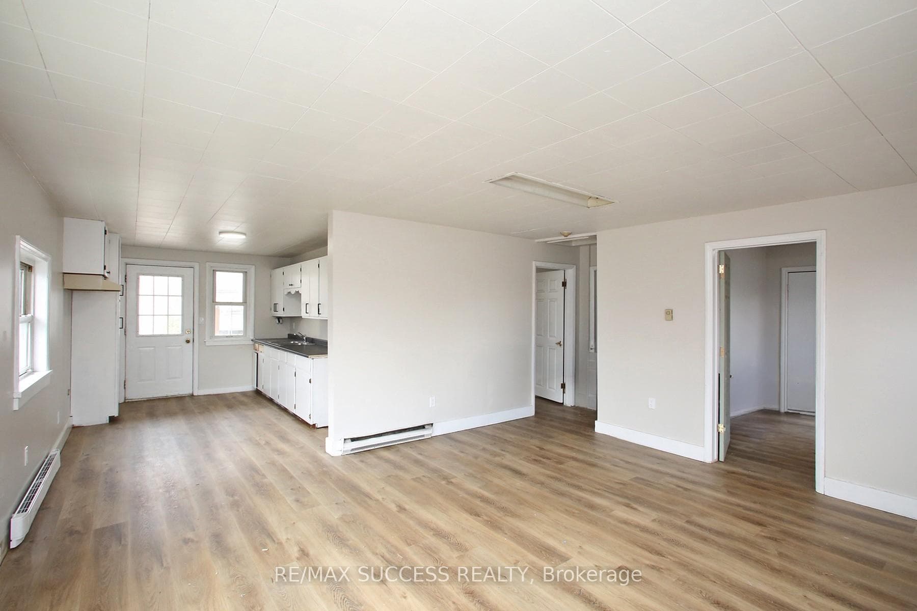 22 & 24 River Street photo 11