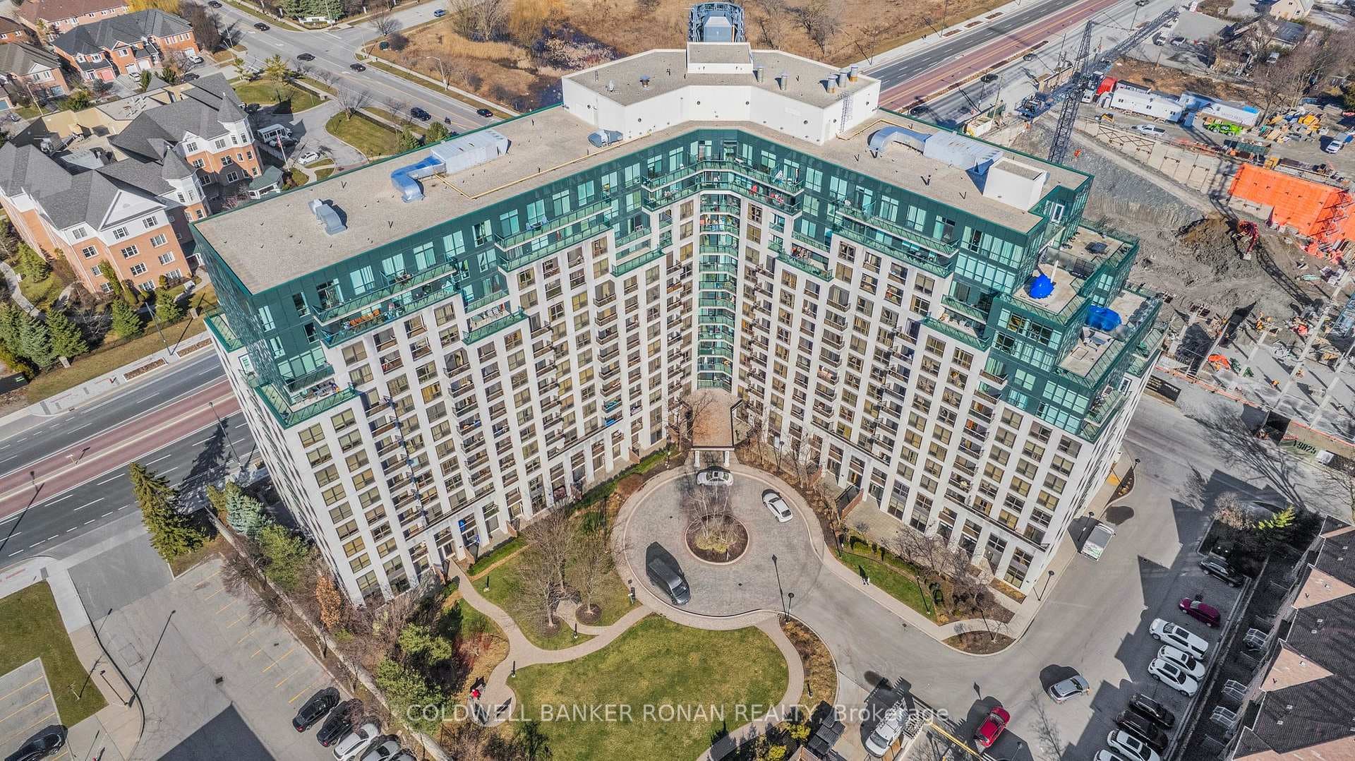 18 Harding Boulevard Unit 1203 photo 23