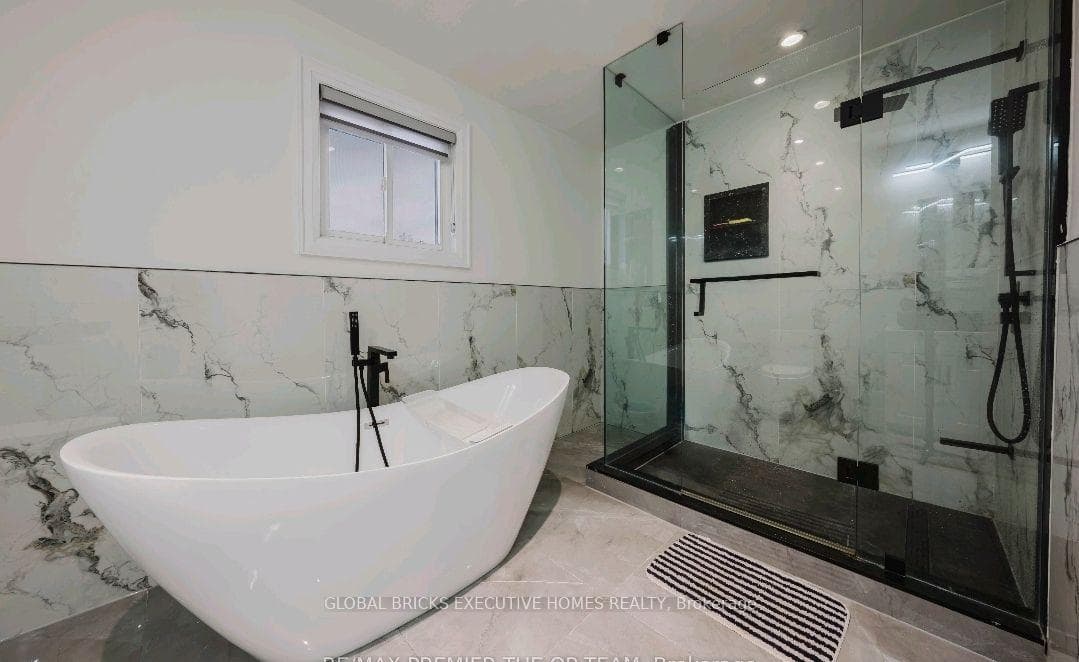 99 Benjamin Drive photo 21