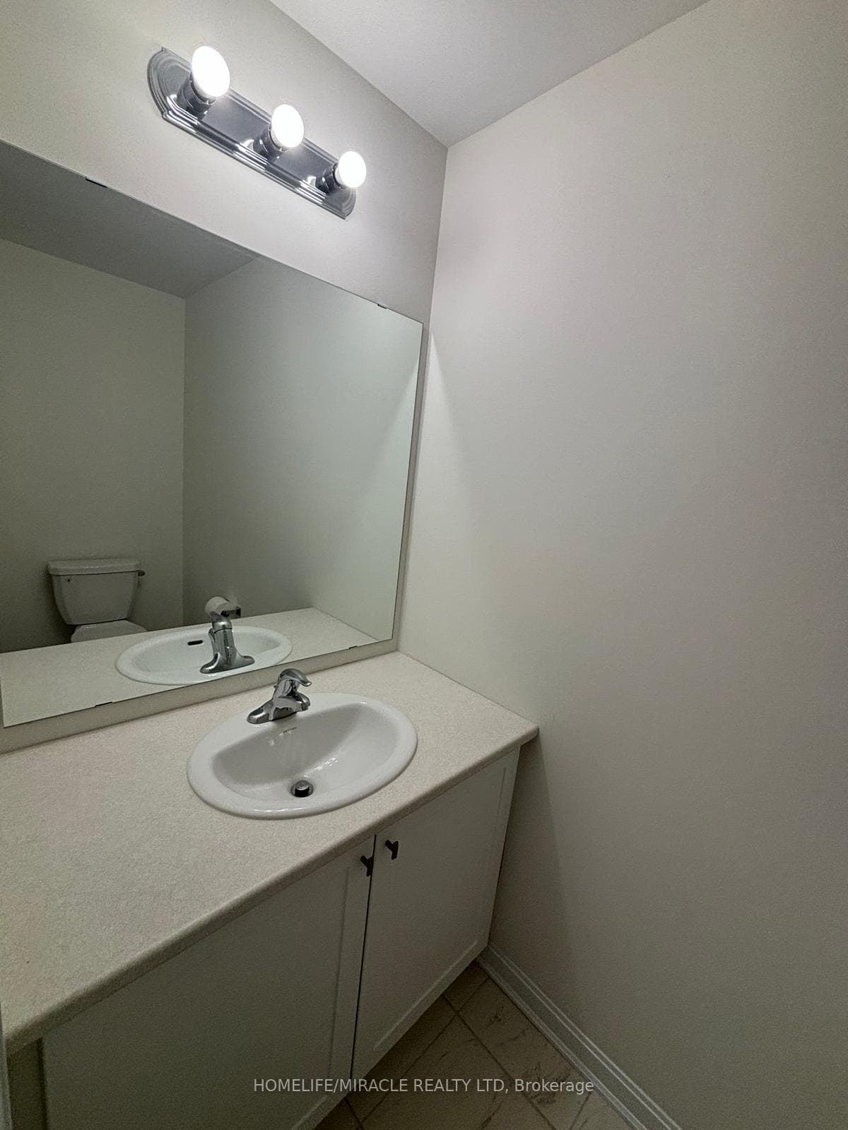115 Oakmont Drive photo 13