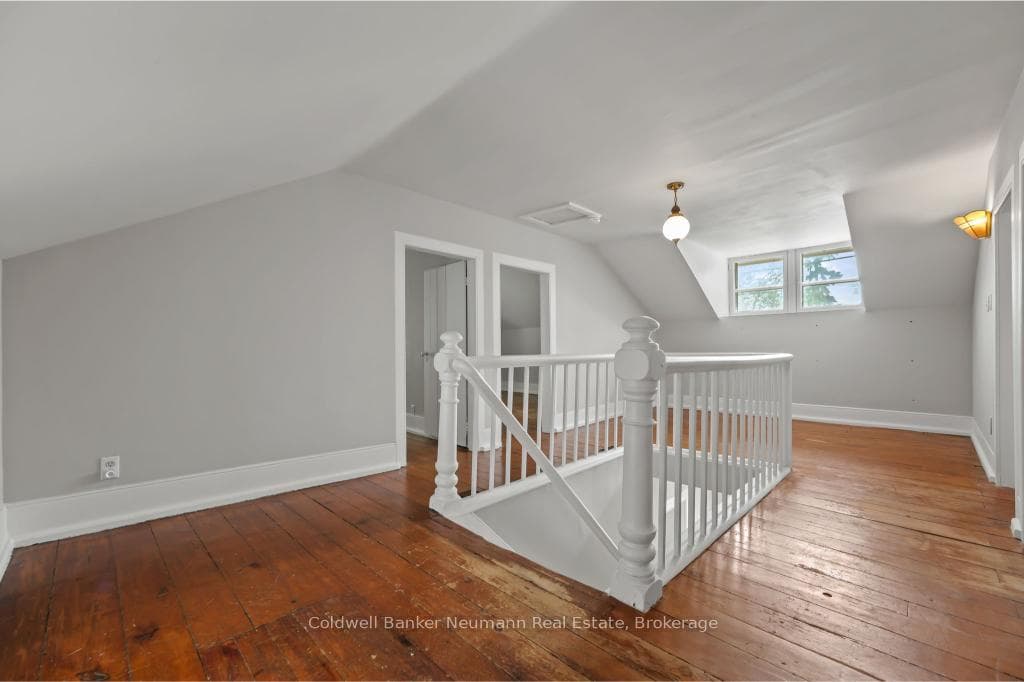 52 Brock Road photo 10