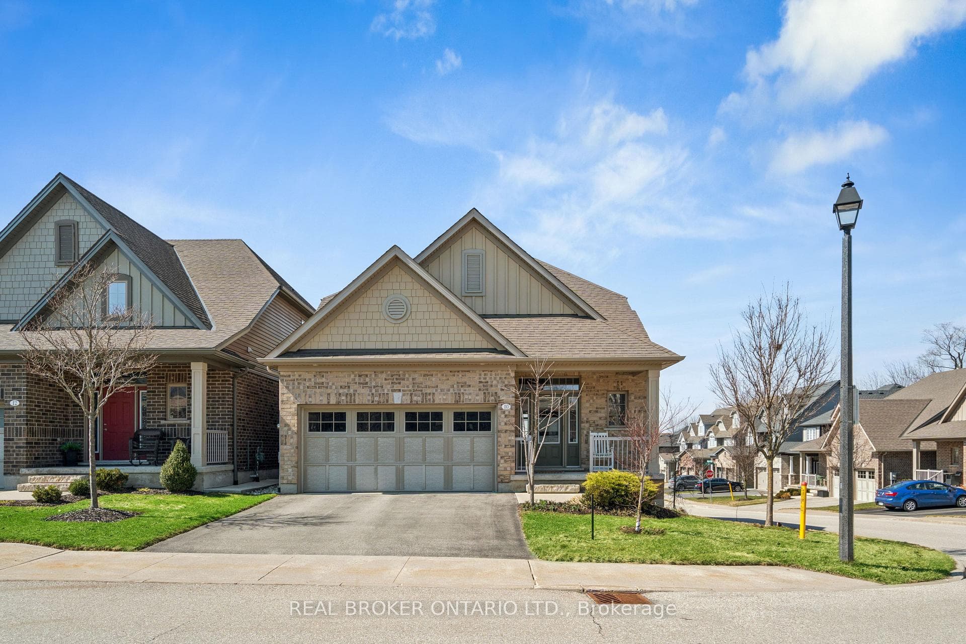10 Chestnut Drive photo 3