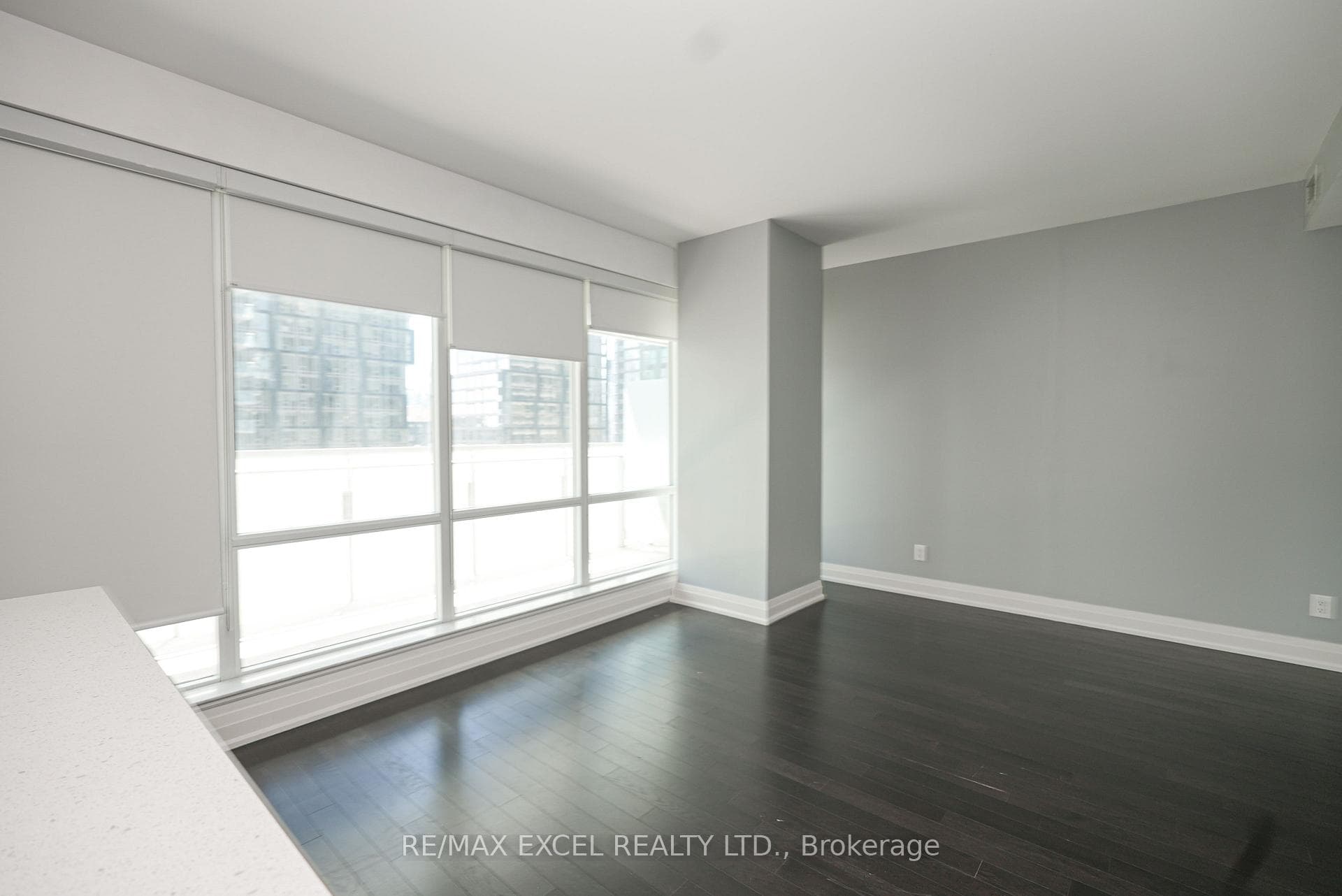 80 John Street Unit 1802 photo 13