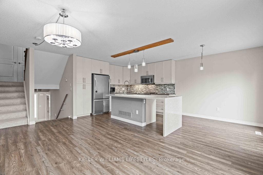 1010 Fanshawe Park Road Unit 91 photo 7