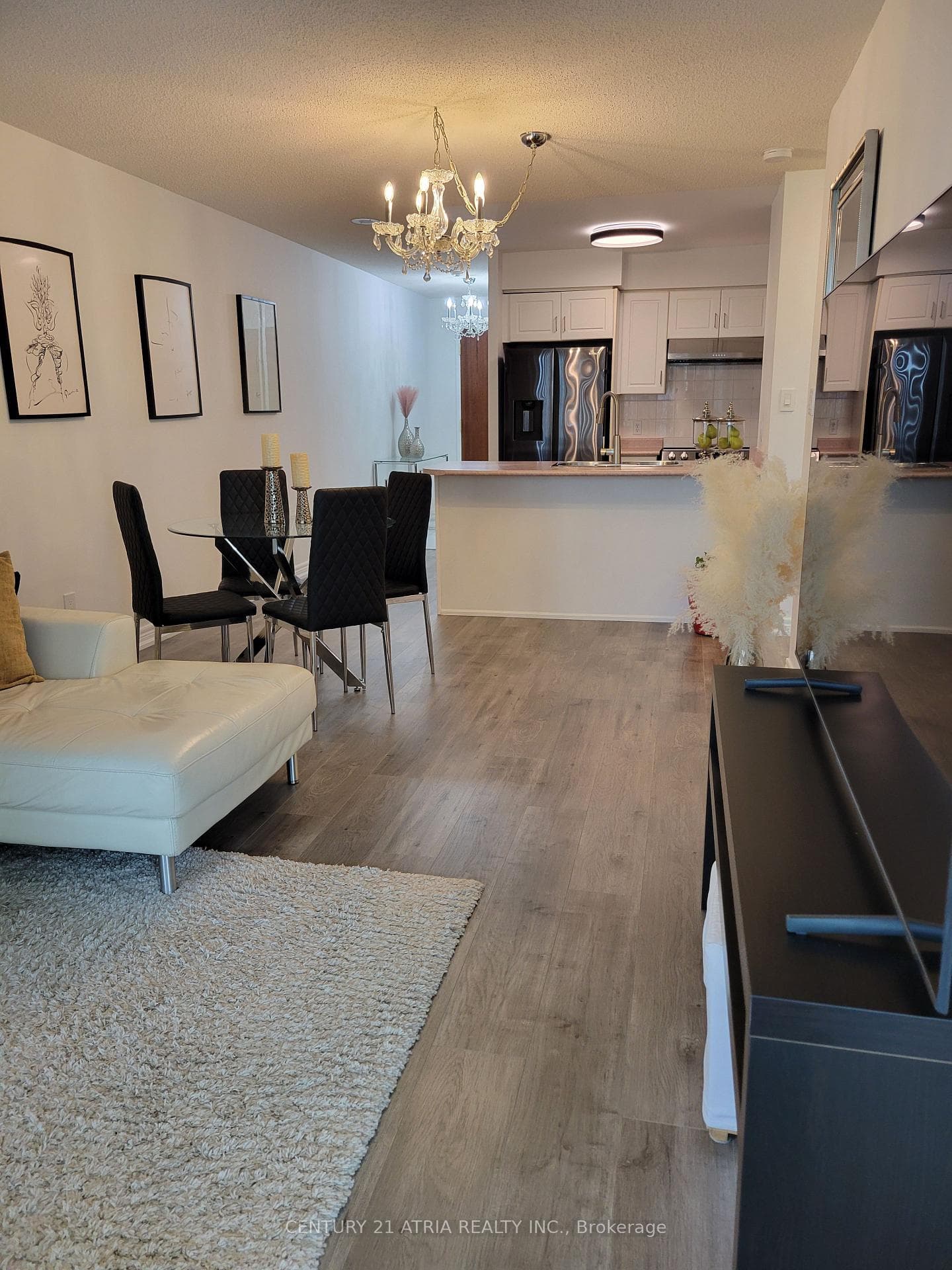 156 Enfield Place Unit 1801 photo 23