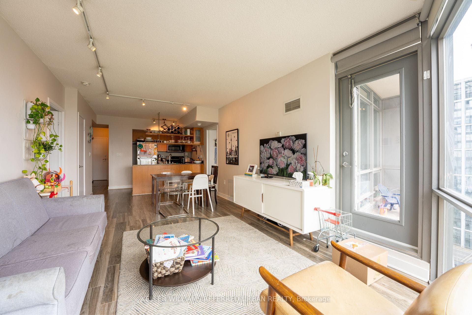 5 Mariner Terrace Unit 1505 photo 2