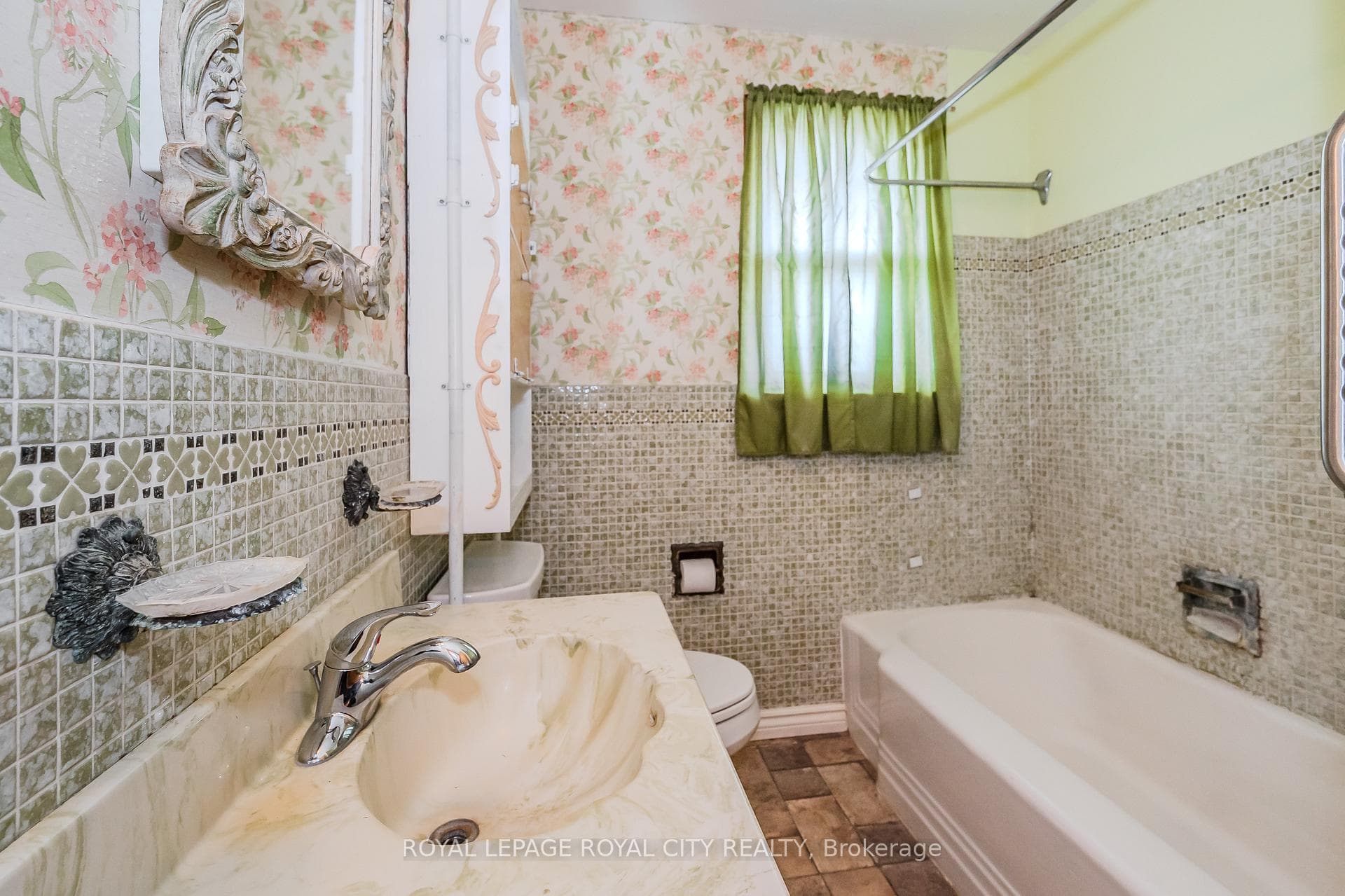 115 Marlborough Road photo 20