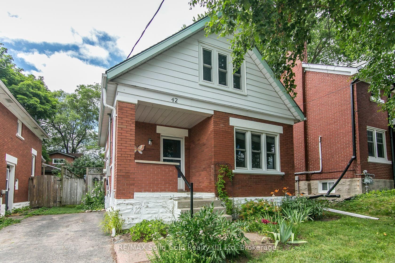 42 Guelph Street photo 2