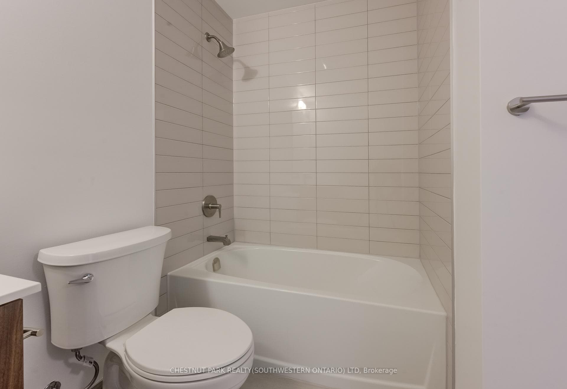 15 Wellington Street Unit 2108 photo 22