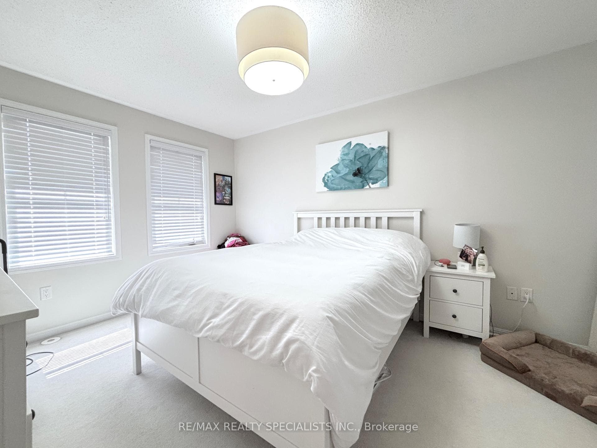559 Speyer Circle photo 9