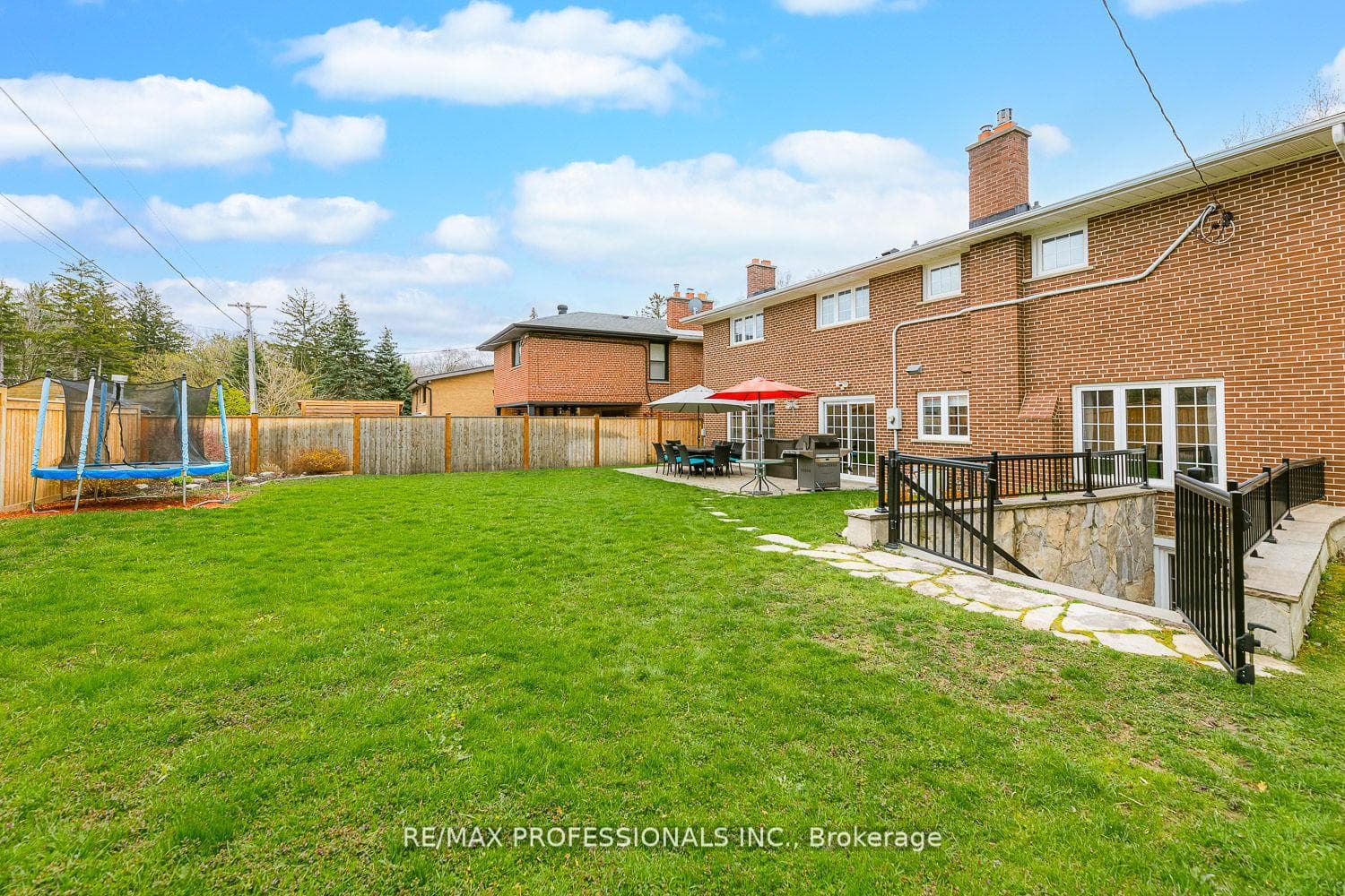 5 Courtsfield Crescent photo 30