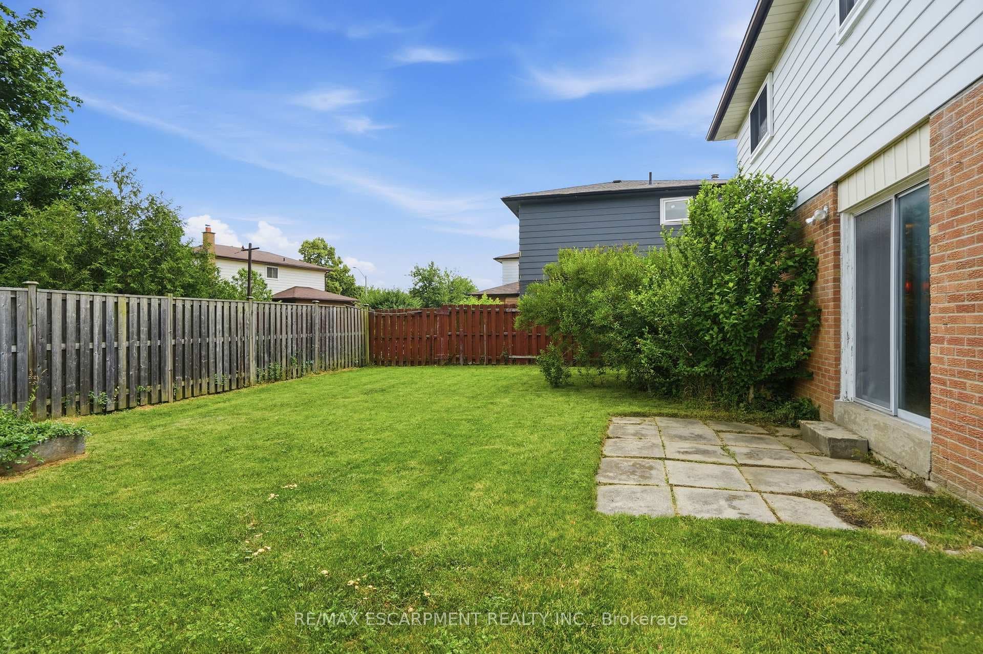 464 Louis Drive photo 39