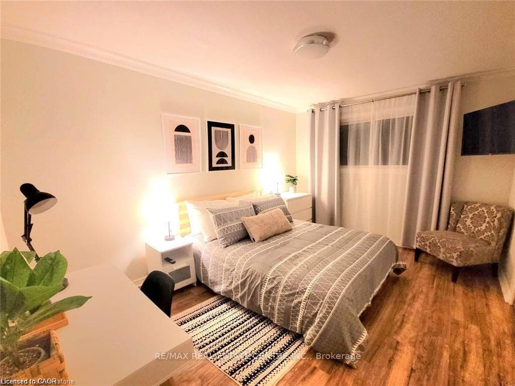 60 Obermeyer Drive photo 13