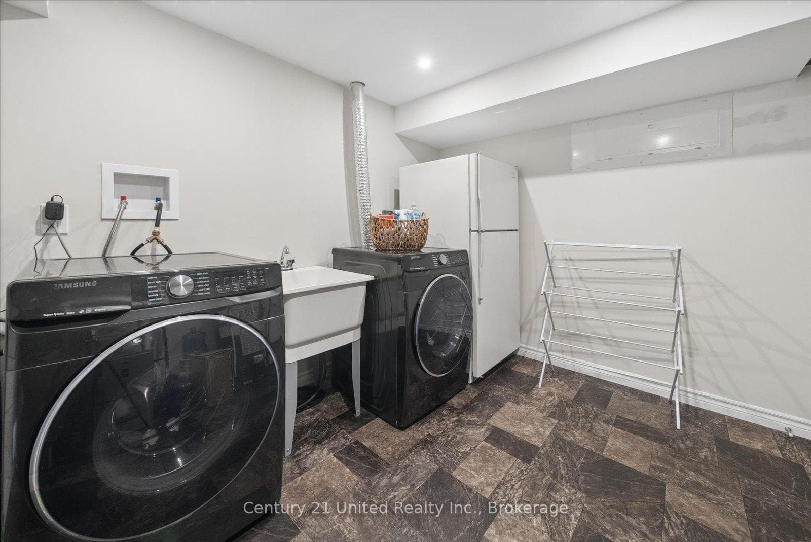 113 Princess Street photo 20
