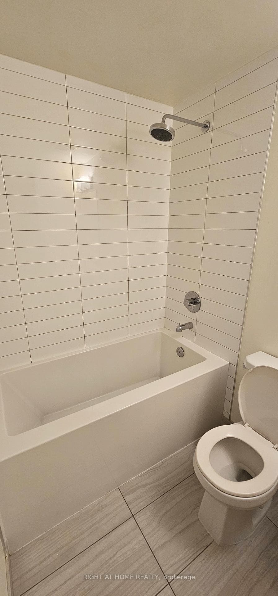 460 Adelaide Street Unit 632 photo 12