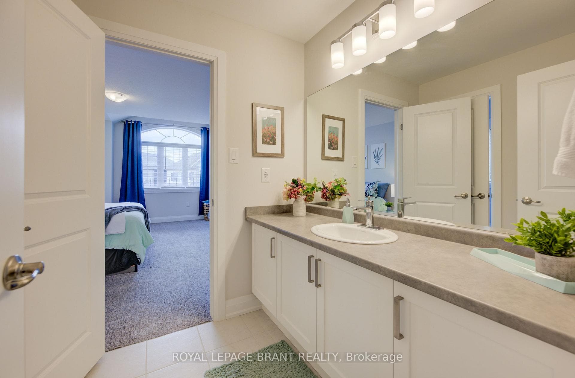 76 Pace Avenue photo 30